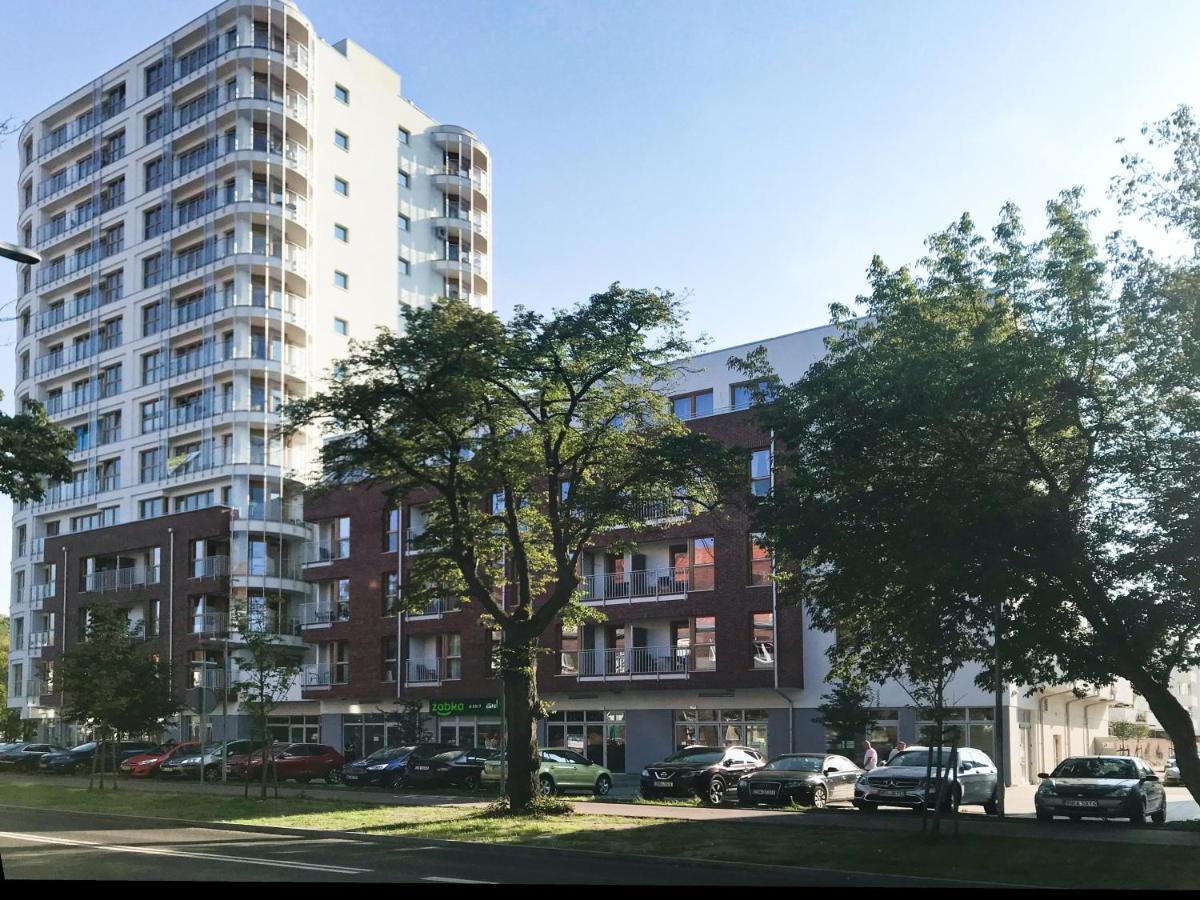 4Uapart-Apartment Suite Platan Tower Paradiso Swinoujscie Exterior photo